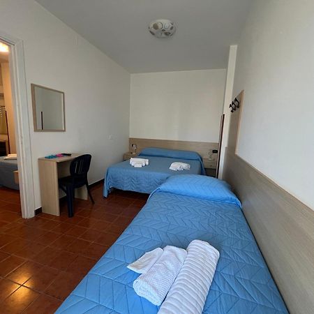Albergo Florida Capo Rizzuto Buitenkant foto