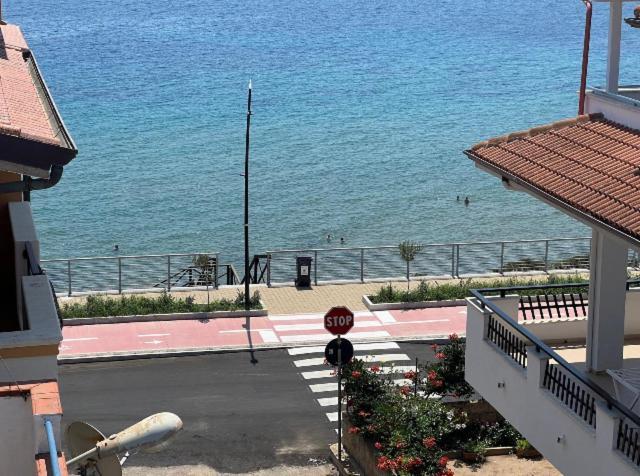 Albergo Florida Capo Rizzuto Buitenkant foto